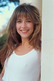 Sophie marceau'nun yildizliga atim atmasini saglayan film. La Boum Sophie Marceau A Pu Recevoir 600 Euros Au Lieu De 6 000 Euros Avant Ses 18 Ans