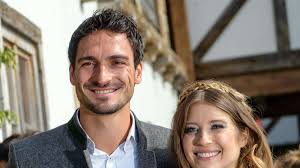She was born on january 31th 1988 in germany. Cathy Hummels Radio Silence With Mats Close Environment Of The Couple Shaken By The Forecast Now Cathy Expresses Herself