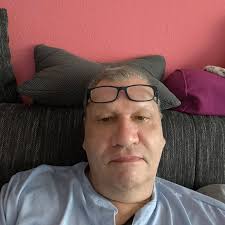 Siebzehn Mann auf des toten Manns Kiste, Ho ho ho und 'ne Buddel mit Rum!"  Klickt Euch in die Mediathek und begleitet noch einmal Jim Hawkins zur  "Schatzinsel" auf der Suche nach