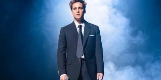 After two years of dating, luis miguel has ended his relationship with mollie gould. Netflix Startet Die Zweite Staffel Von Luis Miguel The Series