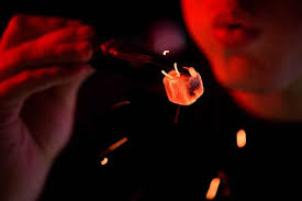 بورتريه فحم شيشه Hd ساخن متطاير خلفية صورة صور فائقة الجودة مجانا 2020 مكتبة الفوتوشوب In 2020 Hookah Hookah Smoke Limoncello Alcohol