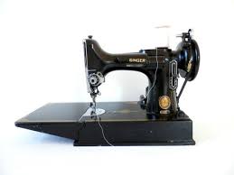 Singer Featherweight Sewing Machine Model 221 1 Portable Electric With Accessories Singer Sewing Machine Table Sewing Machine Singer Sewing Machine