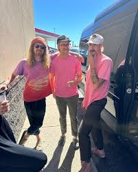 Ripped a little run this month with @raylandishere Still bad at captions,  you see the photos. . . . #raylandbaxter #tour #allenandheath #sq  #allenandheathsq5 #fohengineer #snoqualmiefalls