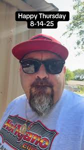 Happy Thursday from your favorite Tio DJ Suavesito! #1appdrivenstation  #hottejano #hottejanobreakfastclub #hottejanotiktok