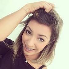 Jessica Cacho's Instagram, Twitter & Facebook