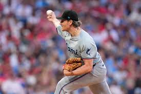 Texas Rangers sign RHP Declan Cronin, three others to minor league contracts