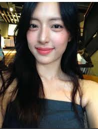 單身即地獄4 最新女嘉賓朴海潾超美的！😍 醫美小編睇完咁多集單身即地獄暫時覺得最￼靚女最有氣質的女嘉賓！ （圖一至圖二）  25歲，大學電影藝術系學生，主修演技