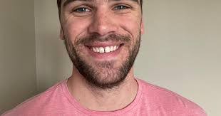 Oscar Saunders's Instagram, Twitter & Facebook