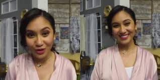 Bagi yang terlepas menonton siri pertama bolehlah menonton pada link yang disediakan. Pakya Muncul Balik Dalam Sepahtu Tapi Man Raja Lawak Pula Menitis Air Mata Erin Sakura