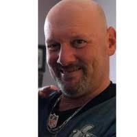 Karen Brander's Instagram, Twitter & Facebook