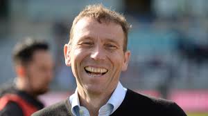 Michael atherton is a known as a former famous english cricket player. Would Be Wary About Cameras In Dressing Room If I Was Playing Michael Atherton Cricket News India Tv