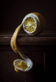 Pin By Edit Kolesza On Basteln Und Malen Fur Schule Fruit Photography Still Life Photography Still Life Photography Lighting