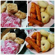 Pantun nasehat juga dikenal dengan sebutan pantun penuntun. Kuih Muih Seperti Kuih Dangai Dan Kuih Sagu Pilihan Berbuka Puasa Informasi Santai