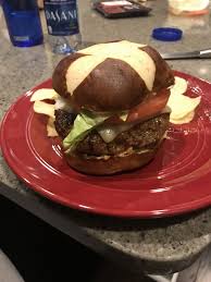 Gordon Ramsays Ultimate Burger Recipe Genius Kitchen Gordon Ramsay Recipe Gordon Ramsey Recipes Ramsay Burger Recipe