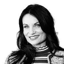 Anne Kellner's Instagram, Twitter & Facebook