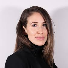 Megan Mcginn's Instagram, Twitter & Facebook