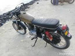 Modifikasi Gl Pro Cb Teyeng Paling Keren Jangan Lupa Sampai Gak Liat Video Nya Youtube Modifikasi cerdas akan membuat tampilan motor honda karisma standard kalian bertransformasi menjadi motor yang super keren dan pastinya akan mencuri perhatian setiap mata yang.