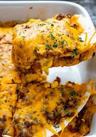 Diana rattray this nicely seasoned layered casserole will quickly become a requested family me. Easy Ground Beef Enchilada Casserole Recipe L 100krecipes