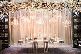 The Bride Wore Oscar De La Renta At This Four Seasons Toronto Wedding Wedluxe Magazine Wedding Stage Decorations Wedding Stage Wedding Stage Decor