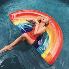 Rainbow Pool Float Petagadget Rainbow Pools Swimming Pool Floats Pool Floaties