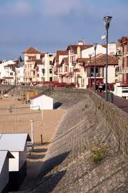 Saint Jean De Luz Saintjeandeluz Ville Basque Http Www Jean Vier Com Fr Pays Basque Paysage Voyage Voyage En France