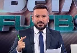 Ertem Sener Artik Saclariyla Konusuluyor Magazinmatik Com