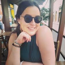 Hannah (@hannahmolloy14)