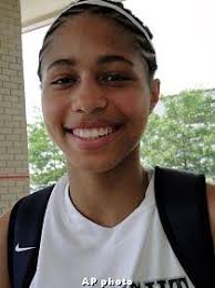 Isabelle Harrison commits to Tennessee