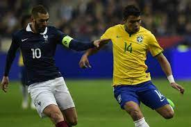 Lors de la rencontre, volkswagen, sponsor de l'équipe de france de football, a fait tourner des publicités en bord de terrain avec une faute de frappe. France Bresil La Selecao S Impose Face A Des Bleus Trop Tendres