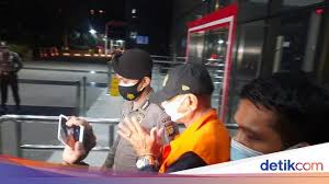 Nurdin abdullah (born 7 february 1963) is an indonesian politician and academician who is the 8th governor of south sulawesi and regent of bantaeng regency between 2008 and 2018. Ll2pcfgnhy9q3m