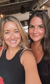 Pennie Hall's Instagram, Twitter & Facebook