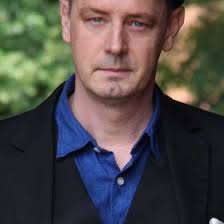 Filmer och serier med Steven Elder