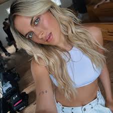 Alana Springsteen added a new photo.