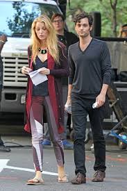 I adore these two soooo much. Blake Lively Penn Badgley Blake Lively And Penn Badgley Photos Zimbio