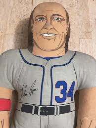 Vintage 1992 NOLAN RYAN 24" Baseball Dummies Ace Sports Stars *slight  Damage*.