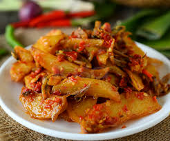 4 Resipi Lauk Makan Tengahari Paling Popular Kalau Makan Di Kedai Minang Boleh Cuba Rasa Food Recipes Food To Make