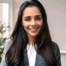 Amanda Kirkman's Instagram, Twitter & Facebook