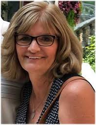 Diane Broomfield's Instagram, Twitter & Facebook