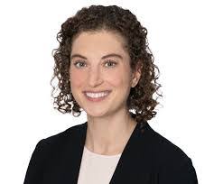 Amy Stern's Instagram, Twitter & Facebook