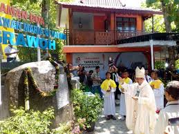 Paroki santa familia atmodirono jl.atmodirono no.8, semarang, jawa tengah 50242 telepon : Sebuah Mukjizat Kecil Lentera