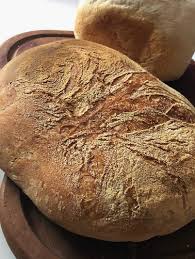 Tornare sull'impasto con giri di pieghe una ogni mezz'ora e poi a riposo fino al quasi raddoppio (4 ore a 28 gradi). Pane Fatto In Casa Filone Rustico Ileana Conti Cucinapergioco