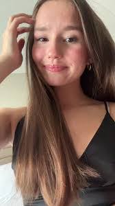 Frances Colvin's Instagram, Twitter & Facebook