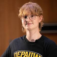 Paige Burgess's Instagram, Twitter & Facebook