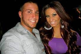 2017 the former reality tv star married cory epstein in 2013 and has since become a mother to three children, daughters skylar and jayden and son julian. Corey Epstein Jerseylicious Star Tracy Dimarco S Husband Dailyentertainmentnews Com