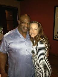 Ronnie dean coleman is an american retired professional bodybuilder. Ronnie Coleman Wife 2021 Married To Girlfriend Name