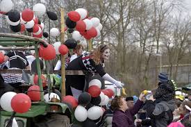 Porno- und Horrorfilme als Kamelle: Bußgeld gegen Karnevalisten