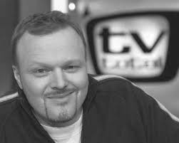 We love to entertain you“