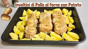 Mettete in una pirofila un filo d'olio extravergine di oliva e adagiate gli involtini di carne. Involtini Di Pollo Al Forno Con Patate Ricetta Facile Baked Chicken Rolls With Potatoes Youtube