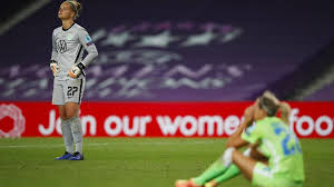 Diese wölfinnen beginnen gegen @zfkspartak! Champions League Der Frauen Vfl Wolfsburg Verpasst Das Triple