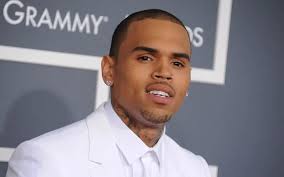 Pensez-vous que Chris devrait être appelé « Chris Brown » ou « Breezy » ? :  r/ChrisBrown